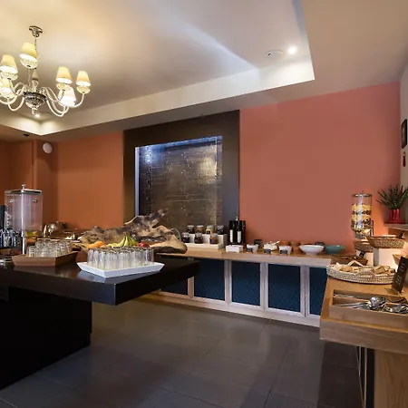 Szálloda Kentrikon 2*